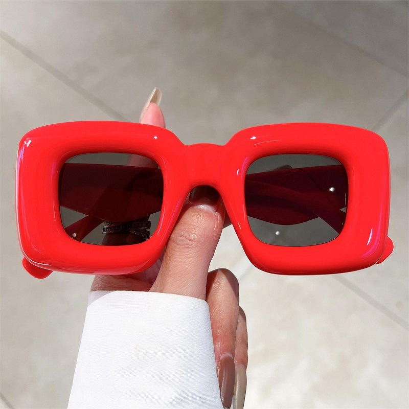 New Women Square Sunglasses Fe - огляд і ціна Photography News